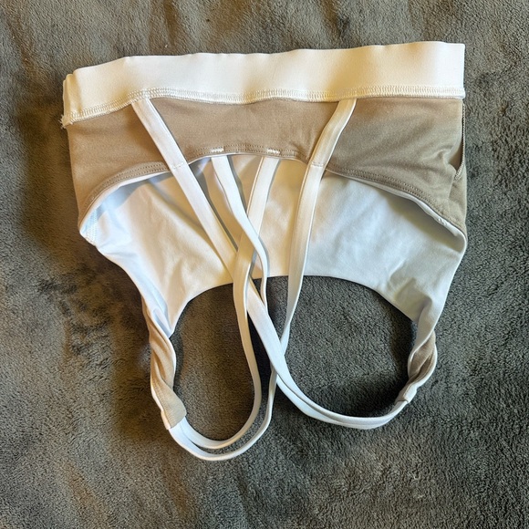 White Lululemon Sports Bra, Size 0 - Picture 3 of 4